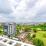 Fabhotel Diamond I